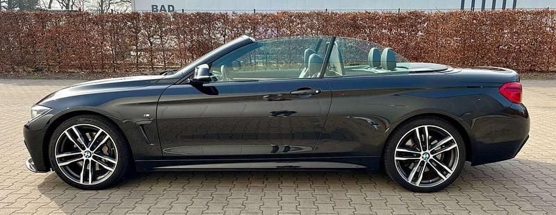 Gebraucht BMW 440 M Sport 326 PS (239 kW) 2018 Schwarz Cabrio