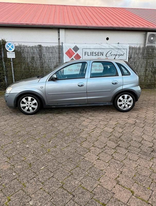 Silber Gebraucht 2005 Opel Corsa Kleinwagen | 999 € (Guter Preis) - Bild 1/4
