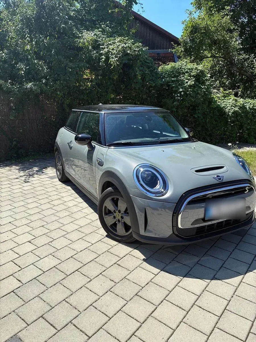Gebraucht Mini Cooper SE Essential 135 kW (184 PS) 2022 Grau Kleinwagen