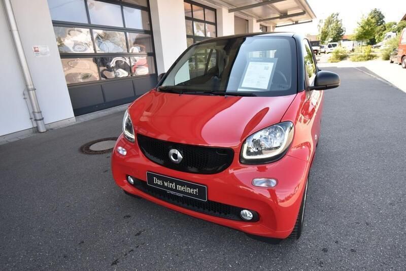 Gebraucht Smart ForTwo Coupé 71 PS (52 kW) 2019 Rot Coupé