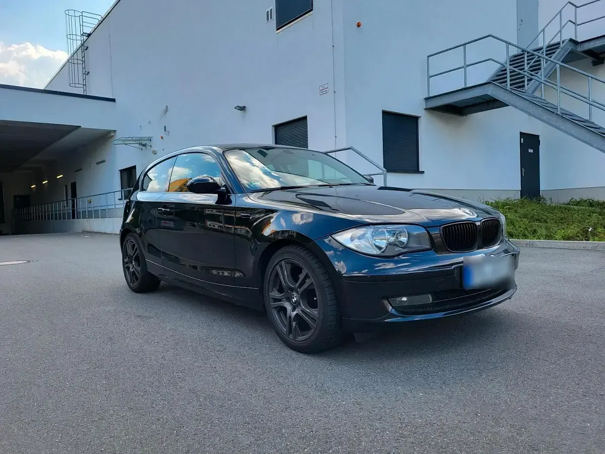 Gebraucht BMW 116 122 PS (89 kW) 2009 Kleinwagen