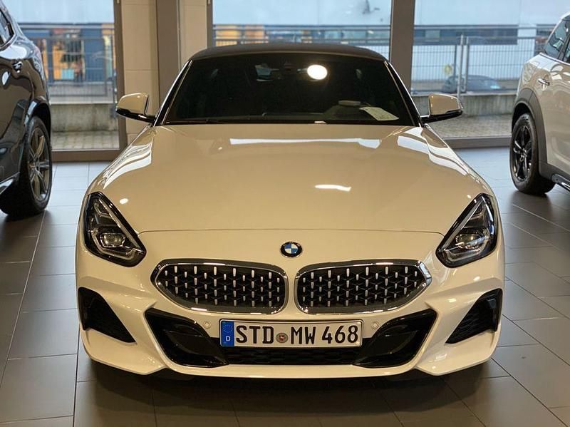 Weiß Gebraucht 2020 BMW Z4 M Sport Cabrio | 37.999 € (Guter Preis) - Bild 1/4