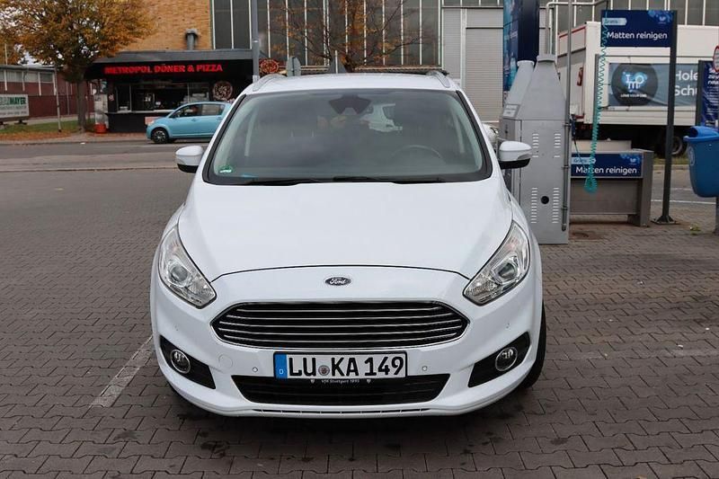 Gebraucht Ford S-MAX S 150 PS (110 kW) 2016 Weiß Van / Kleinbus
