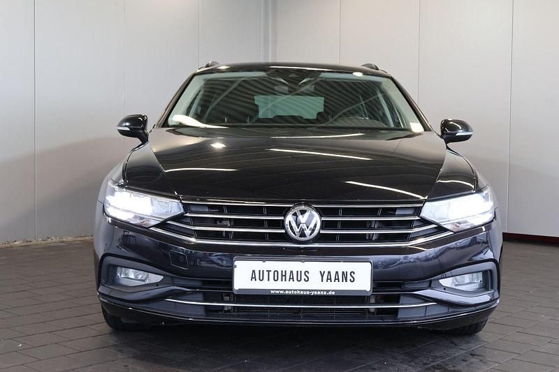 Gebraucht VW Passat Business 150 PS (110 kW) 2020 Schwarz Kombi