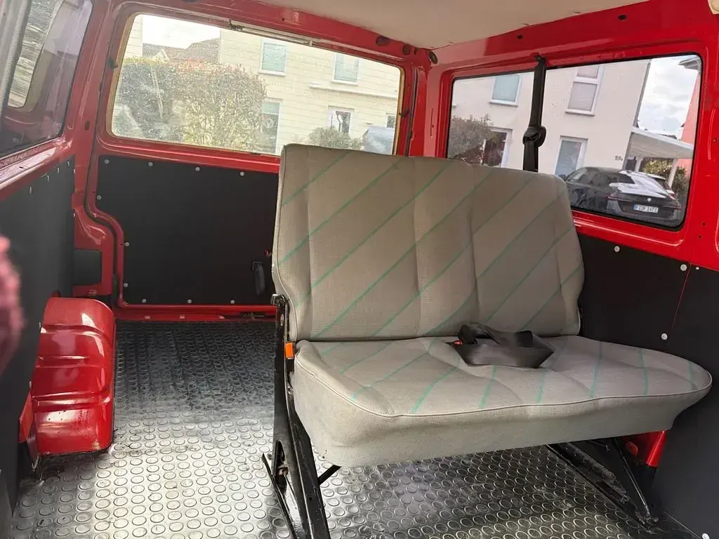 Gebraucht VW T4 110 PS (80 kW) 1994 Rot Van