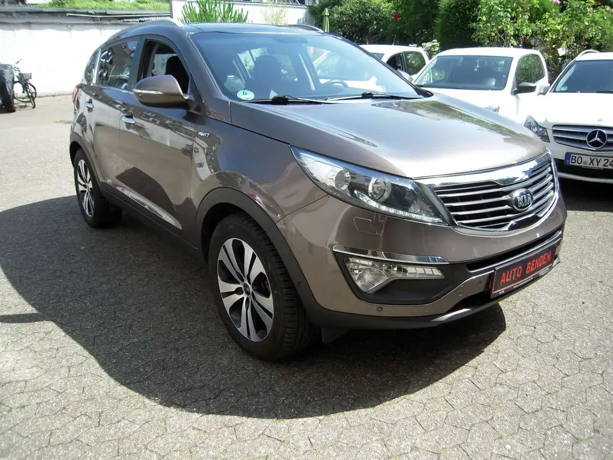 Gebraucht Kia Sportage Attract 184 PS (135 kW) 2013 (d5u) sand track m SUV