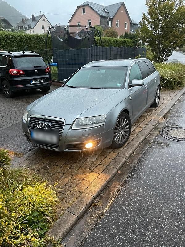 Grau Gebraucht 2006 Audi A6 Kombi | 4.300 € (Fairer Preis) - Bild 1/3