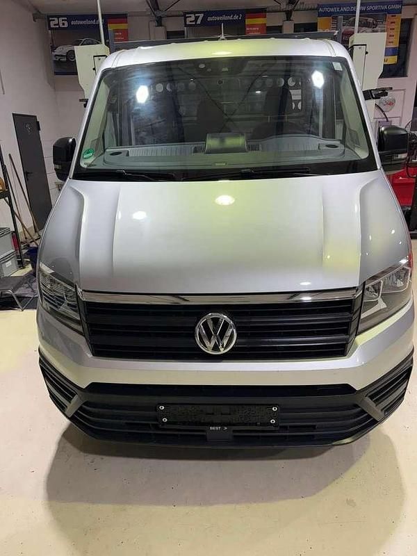 Gebraucht VW Crafter 177 PS (130 kW) 2020 Reflexsilber metallic Van