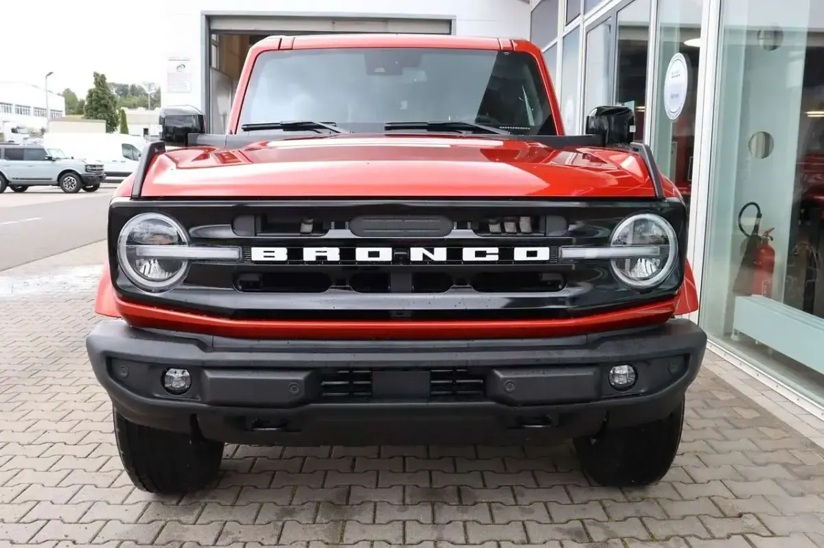 Neu Ford Bronco Outer Banks 334 PS (245 kW) 2025 Hot pepper red SUV