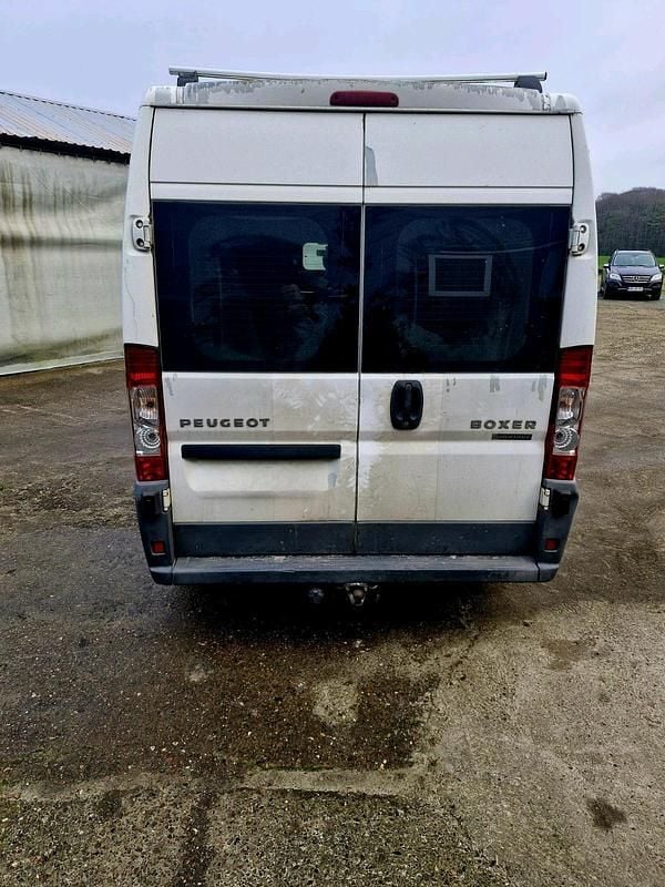 Gebraucht Peugeot Boxer 120 PS (88 kW) 2010 Weiß Van