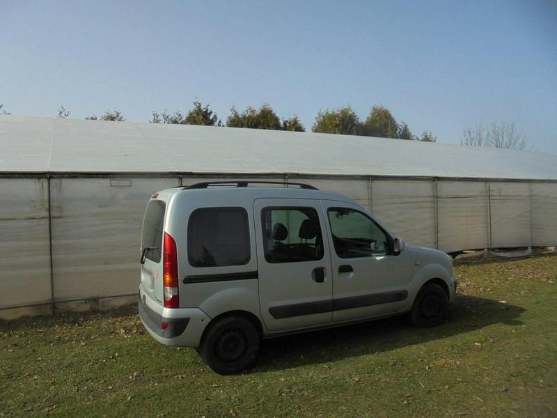 Gebraucht Renault Kangoo 75 PS (55 kW) 2008 Silber Van / Kleinbus