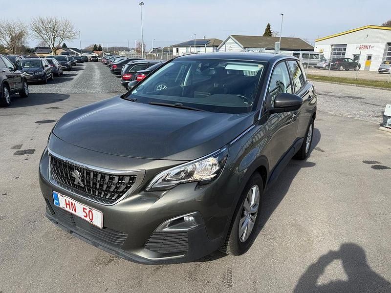 Gebraucht Peugeot 3008 Active 131 PS (96 kW) 2017 Grau SUV