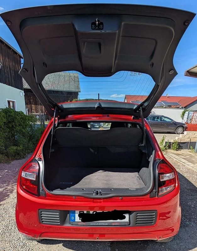 Rot Gebraucht 2014 Renault Twingo Kleinwagen | 5.500 € (Guter Preis) - Bild 1/4