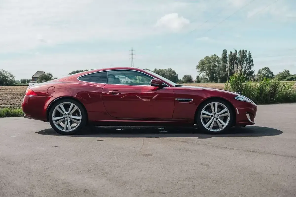 Gebraucht Jaguar XK 385 PS (283 kW) 2012 Rot Coupé