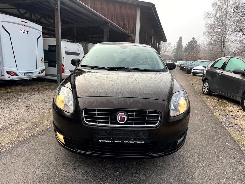 Gebraucht Fiat Croma Dynamic 120 PS (88 kW) 2009 Marrone caravaggio/testa di mo Kombi