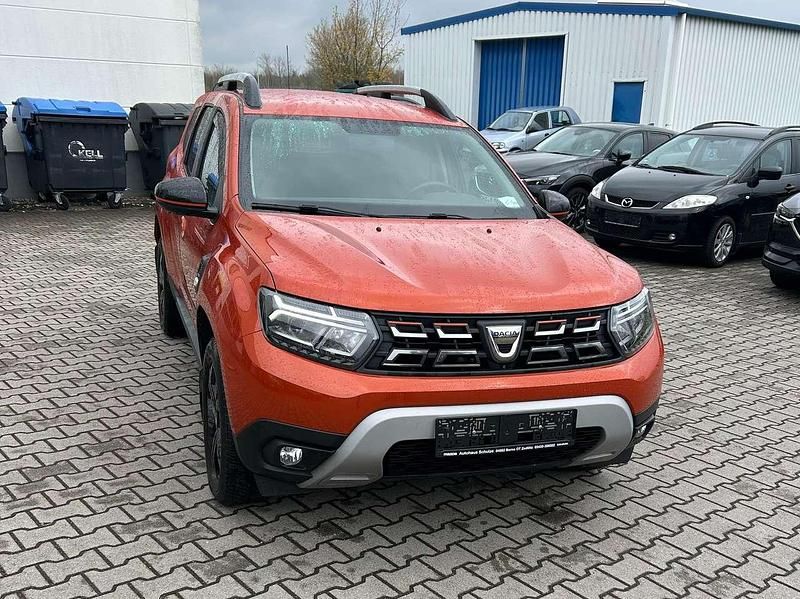Gebraucht Dacia Duster Extreme 114 PS (83 kW) 2022 Orange arizona SUV