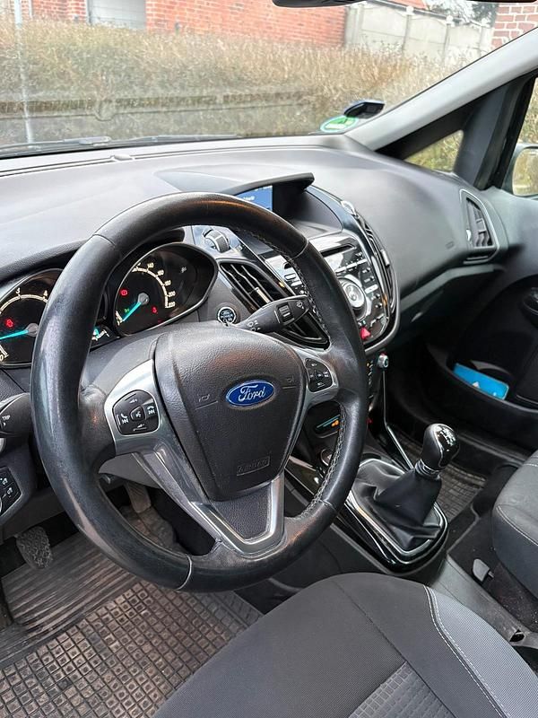 Gebraucht Ford B-MAX 95 PS (69 kW) 2014 Schwarz Van / Kleinbus