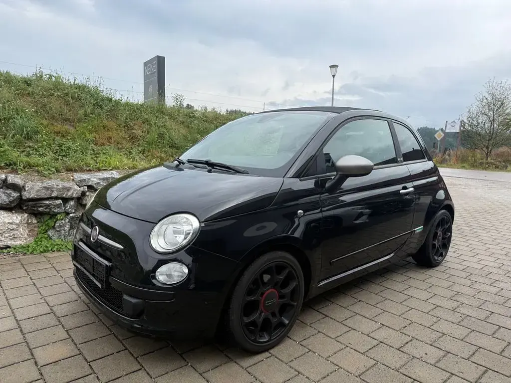 Gebraucht Fiat 500C 86 PS (63 kW) 2011 Colore esterno (vesuvio schwar Cabrio