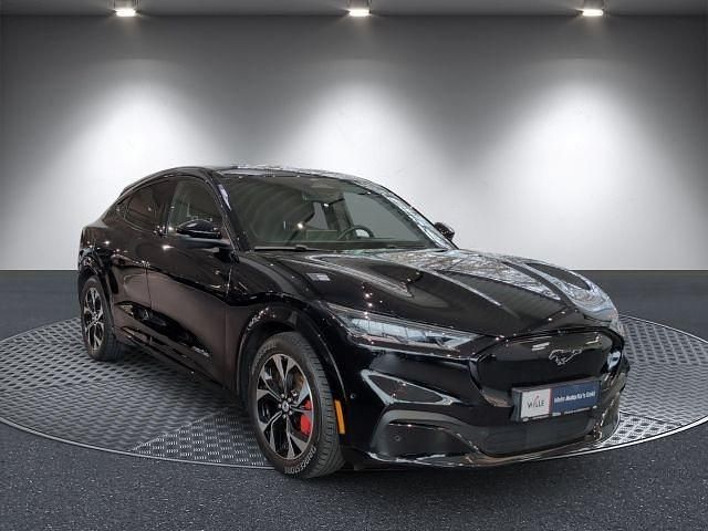 Gebraucht Ford Mustang Mach-E Extended Range 258 kW (351 PS) 2021 Schwarz SUV