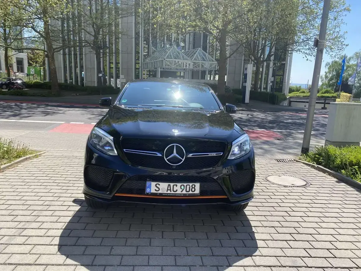 Gebraucht Mercedes GLE43 AMG AMG line 390 PS (286 kW) 2017 Schwarz SUV