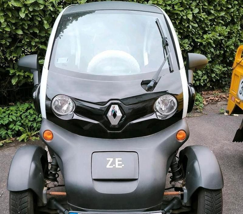 Schwarz Gebraucht 2013 Renault Twizy Kleinwagen | 6.000 € - Bild 1/4