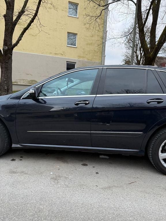 Gebraucht Mercedes R350 272 PS (200 kW) 2009 Blau Van / Kleinbus