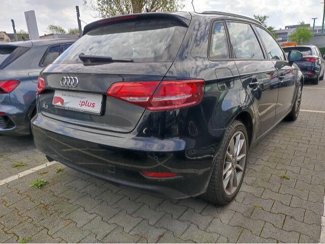 Używany Audi A3 116 KM (85 kW) 2016 Czarny Sedan/Limuzyna