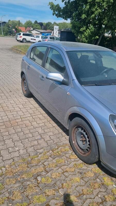 Silber Gebraucht 2003 Opel Astra Kleinwagen | 750 € (Superpreis) - Bild 1/4