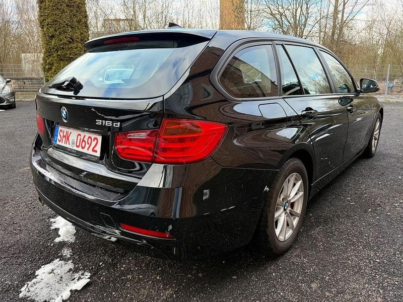 Gebraucht BMW 316 116 PS (85 kW) 2014 Schwarz Kombi