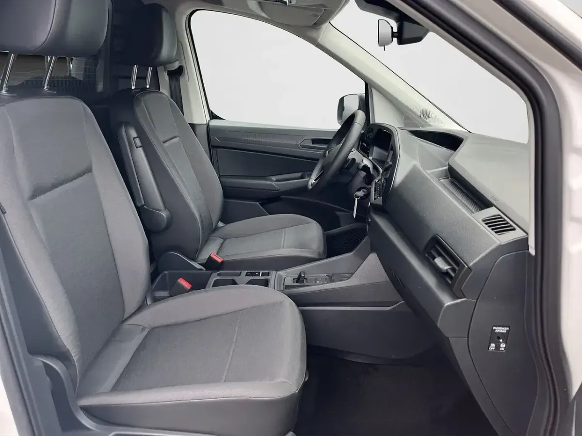 Gebraucht VW Caddy 102 PS (75 kW) 2026 Candyweiß Van / Kleinbus