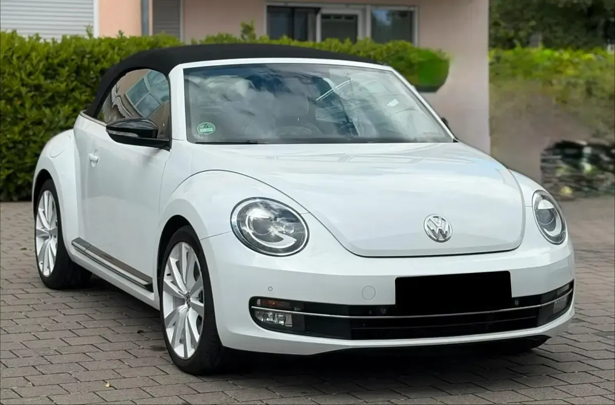 Używany VW Beetle Cabriolet Exclusive 211 KM (155 kW) 2014 Biały Kabriolet
