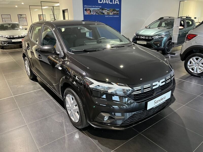Gebraucht Dacia Sandero Expression 91 PS (66 kW) 2024 Schwarz Kleinwagen