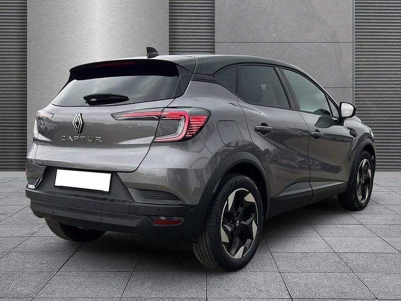 Neu Renault Captur Techno 140 PS (102 kW) 2026 Stahlgrau + blackpearlschwarz SUV