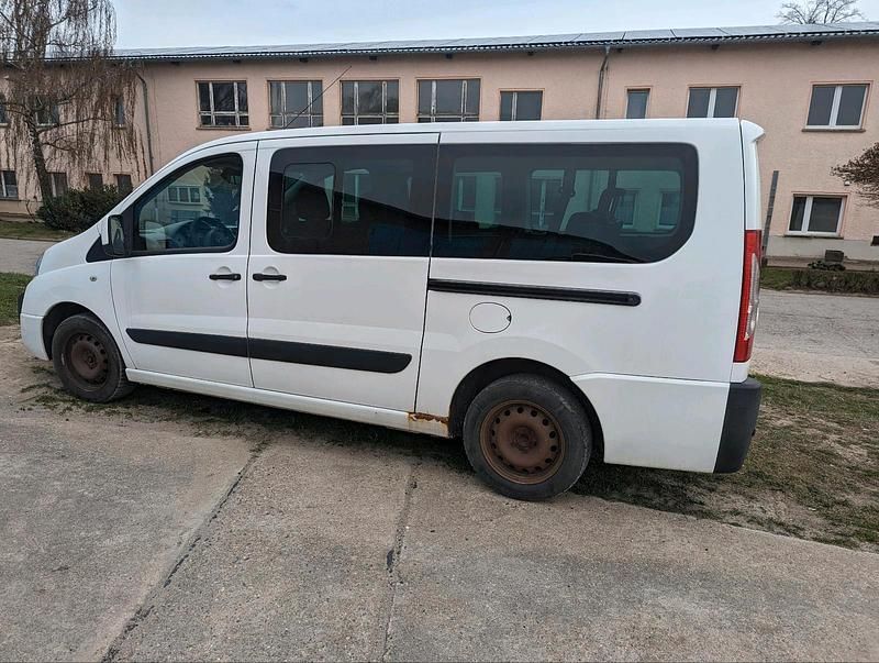 Gebraucht Citroën Jumpy 120 PS (88 kW) 2011 Weiß Van / Kleinbus
