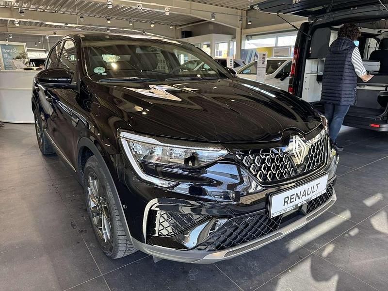 Gebraucht Renault Arkana Techno 145 PS (106 kW) 2024 Onyxschwarz metallic SUV