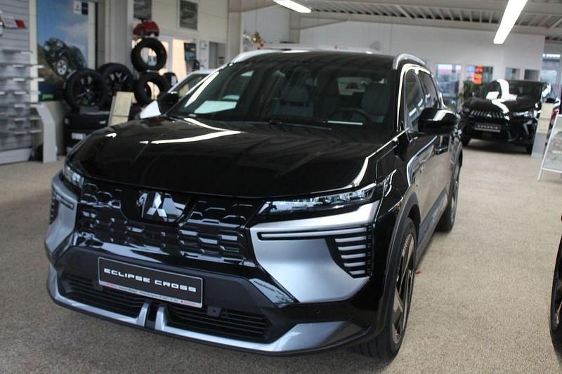 Neu Mitsubishi Eclipse Diamant Edition 160 kW (218 PS) 2026 Schwarz Limousine