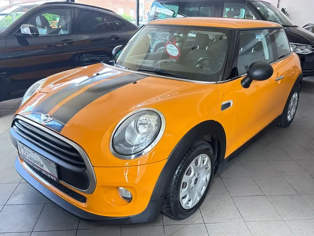 Gebraucht Mini ONE 75 PS (55 kW) 2016 Orange Kleinwagen