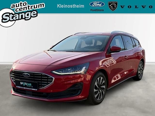 Gebraucht Ford Focus Titanium 116 PS (85 kW) 2024 Rot Kombi