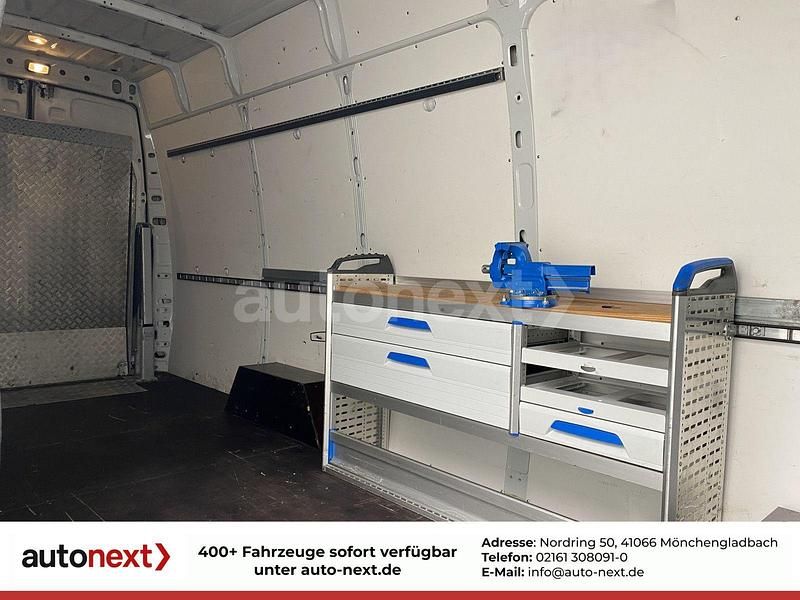 Gebraucht Iveco Daily 136 PS (100 kW) 2019 Weiß Limousine