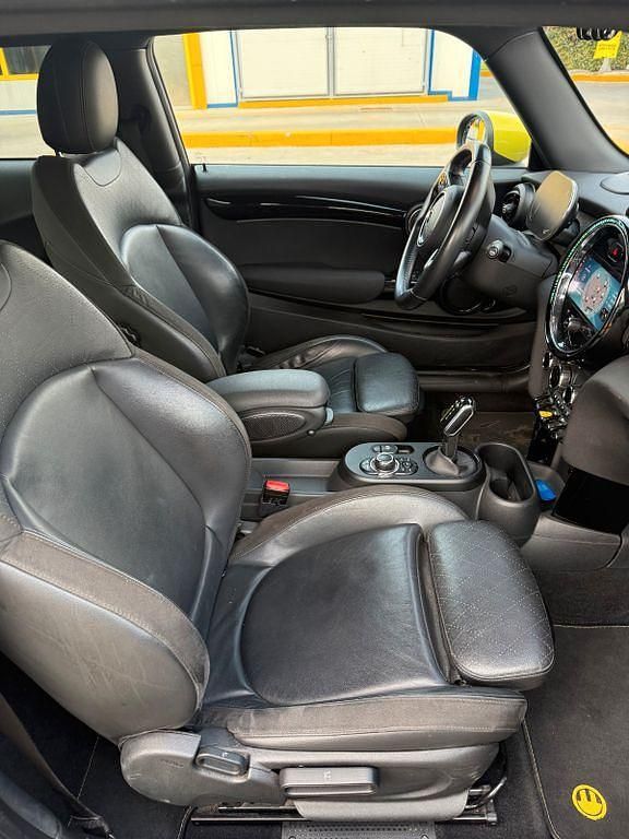 Gebraucht Mini Cooper SE 135 kW (184 PS) 2021 Blau Kleinwagen