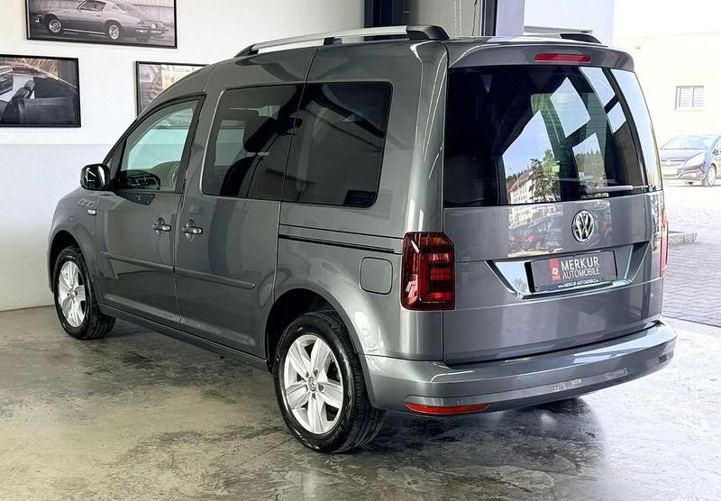 Gebraucht VW Caddy 131 PS (96 kW) 2020 Grau Van / Kleinbus