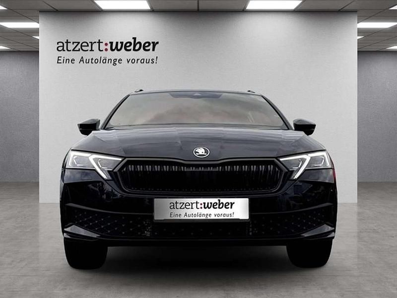 Gebraucht Skoda Octavia SportLine 150 PS (110 kW) 2025 Schwarzmagic perleffekt Kombi
