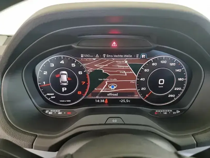 Gebraucht Audi Q2 S-Line 190 PS (139 kW) 2020 Mythosschwarz metallic SUV
