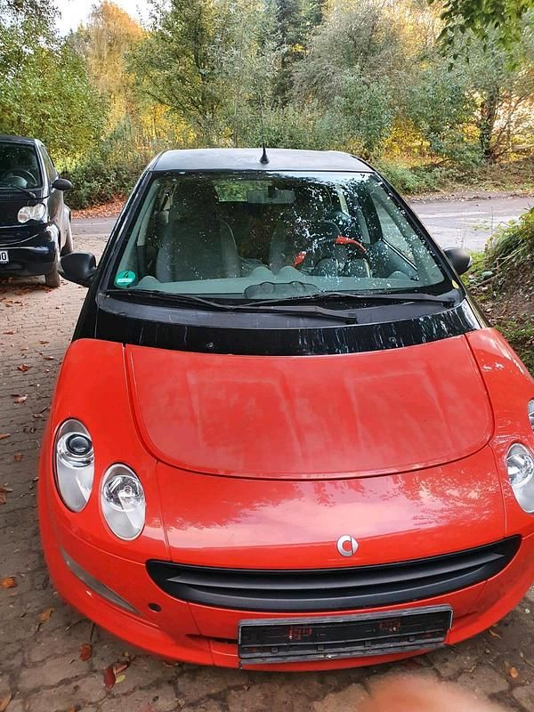 Rot Gebraucht 2006 Smart ForFour Kleinwagen | 1.800 € - Bild 1/4