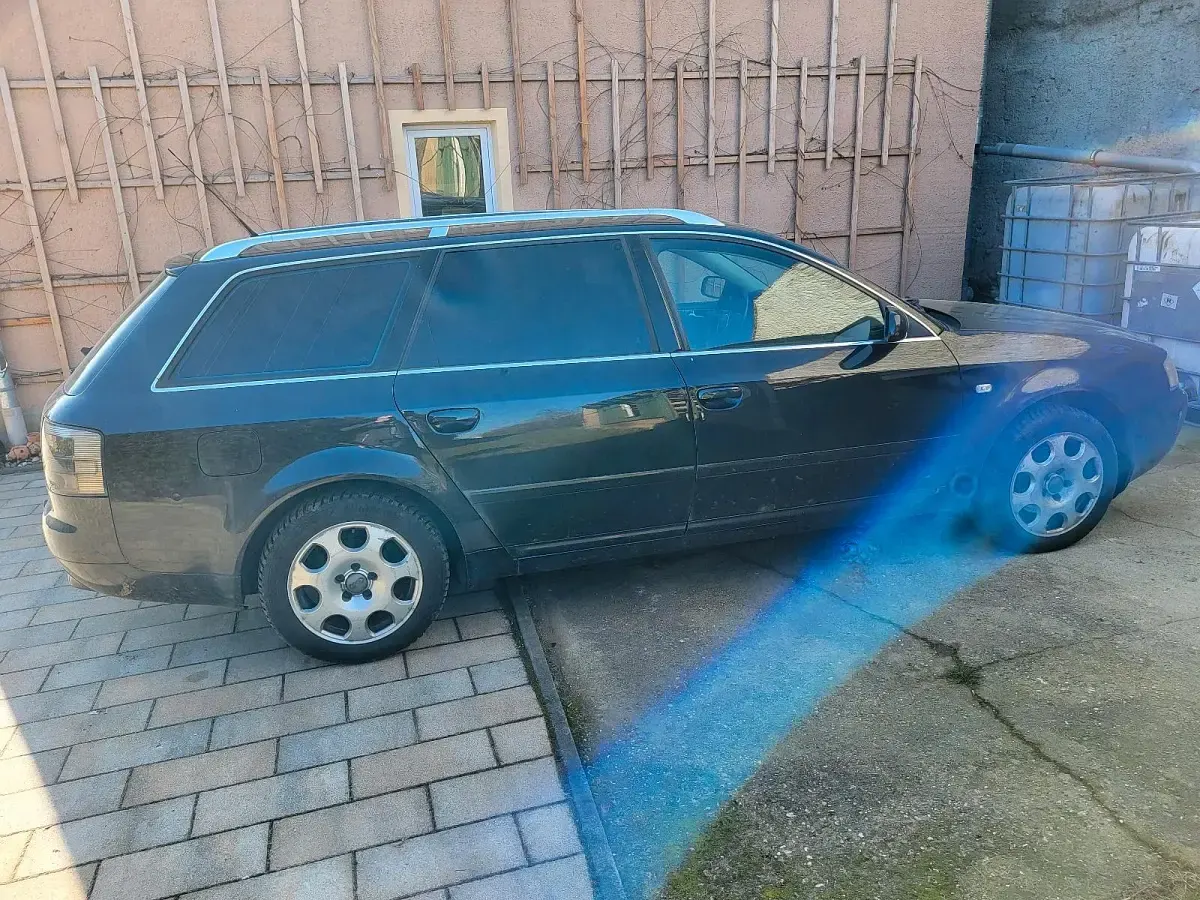Gebraucht Audi A6 131 PS (96 kW) 2003 Kombi