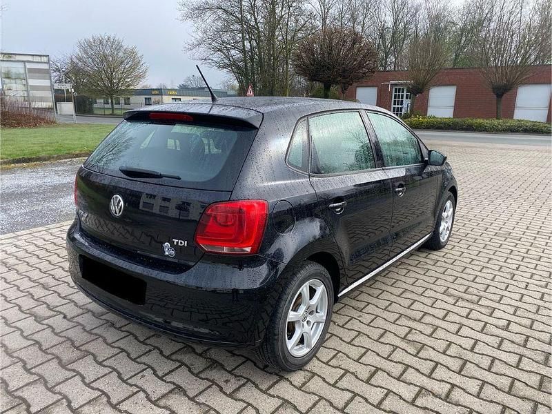 Gebraucht VW Polo Trendline 75 PS (55 kW) 2014 Schwarz Limousine