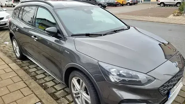 Używany Ford Focus Active X 125 KM (91 kW) 2021 Szary Kombi