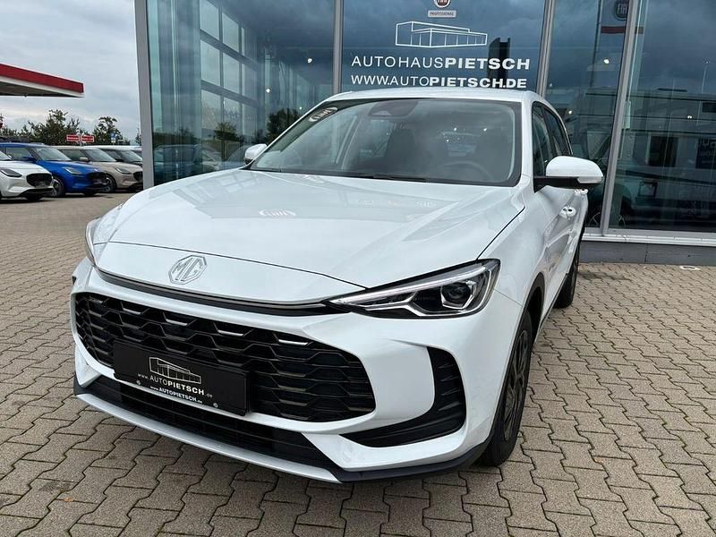 Neu MG ZS 116 PS (85 kW) 2025 Weiß Limousine