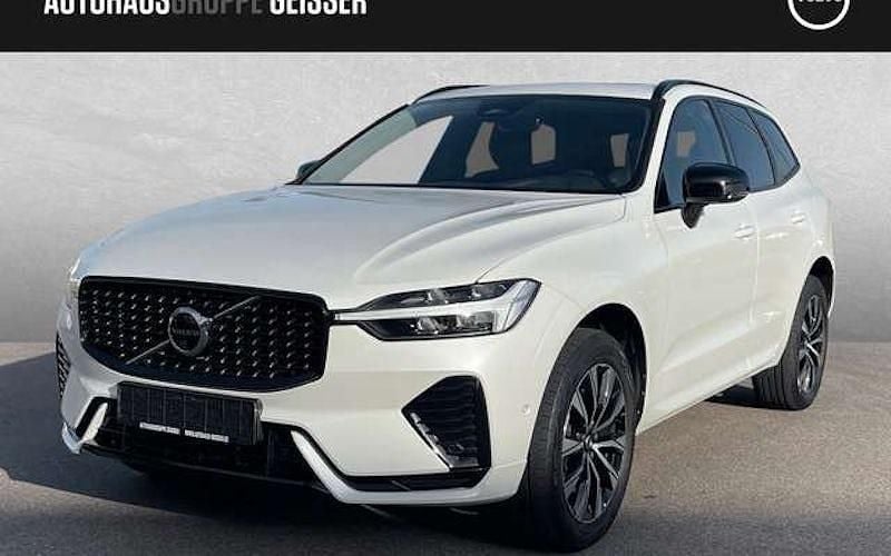 Weiß Gebraucht 2023 Volvo XC60 Plus SUV | 38.750 € (Guter Preis) - Bild 1/4