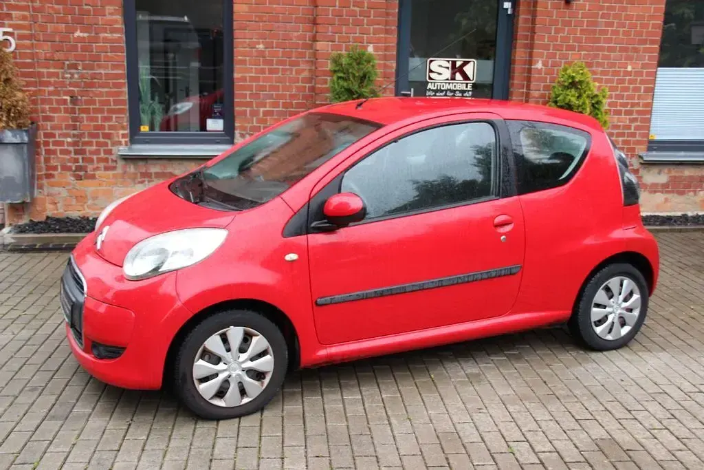 Gebraucht Citroën C1 68 PS (50 kW) 2009 Rot Kleinwagen